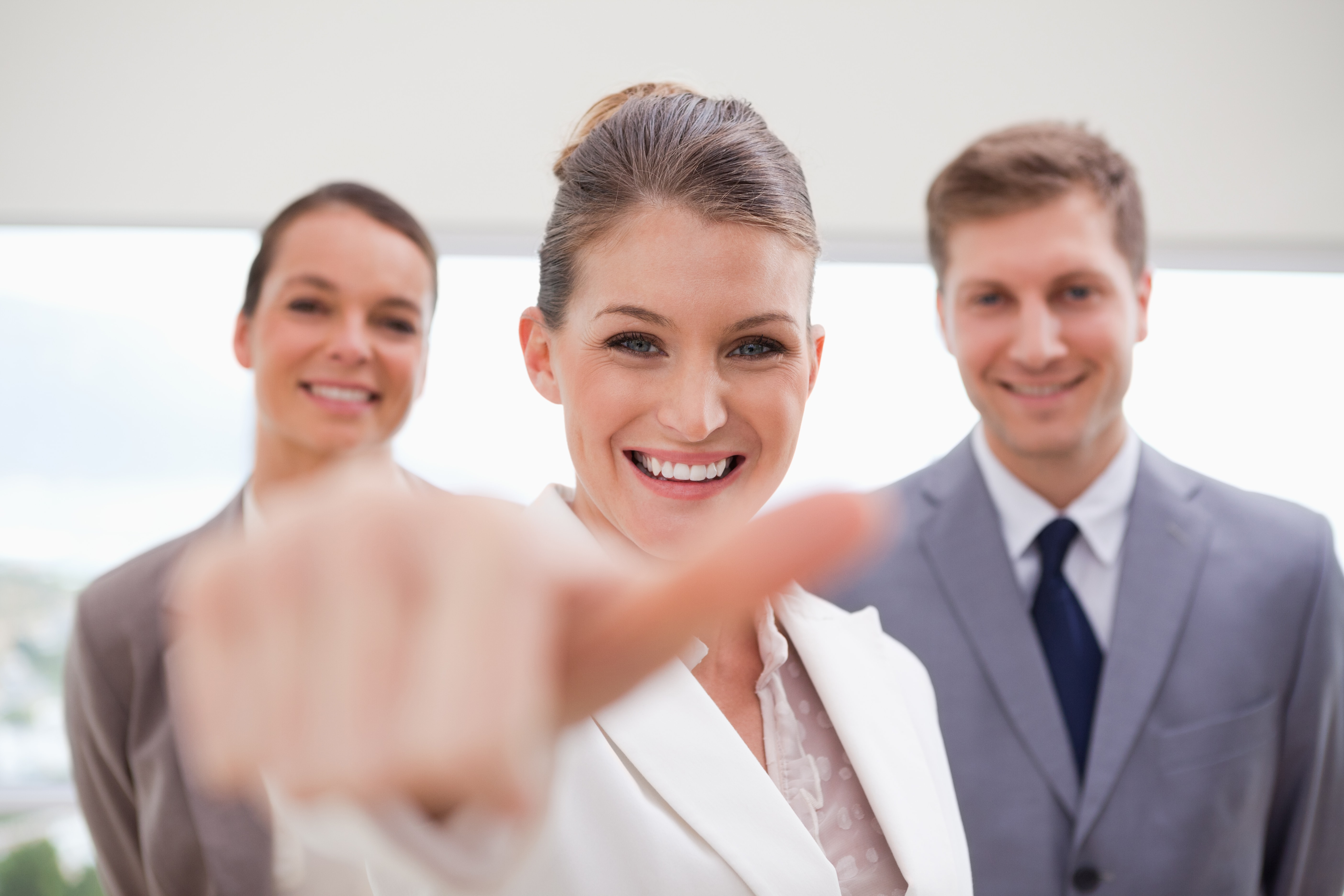 HR LEADER 2 HR LEADER 2