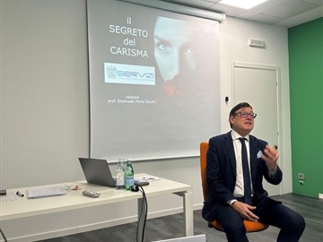 Quando la formazione incontra le vendite: il percorso di Kroma Studio tra metodo, esperienza e carisma 