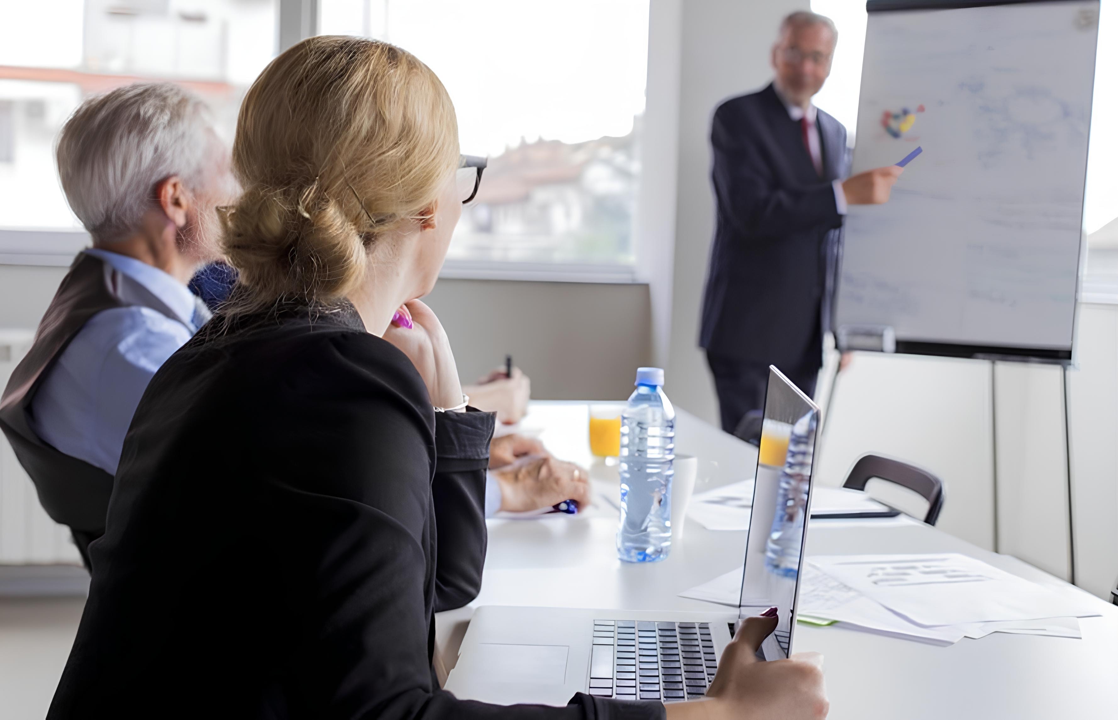 Voucher digitale Regione Lombardia: requisiti, importi e come richiederlo